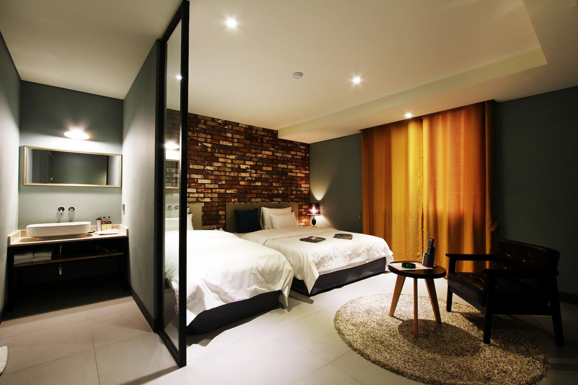 Sr Design Hotel Yongin Ngoại thất bức ảnh