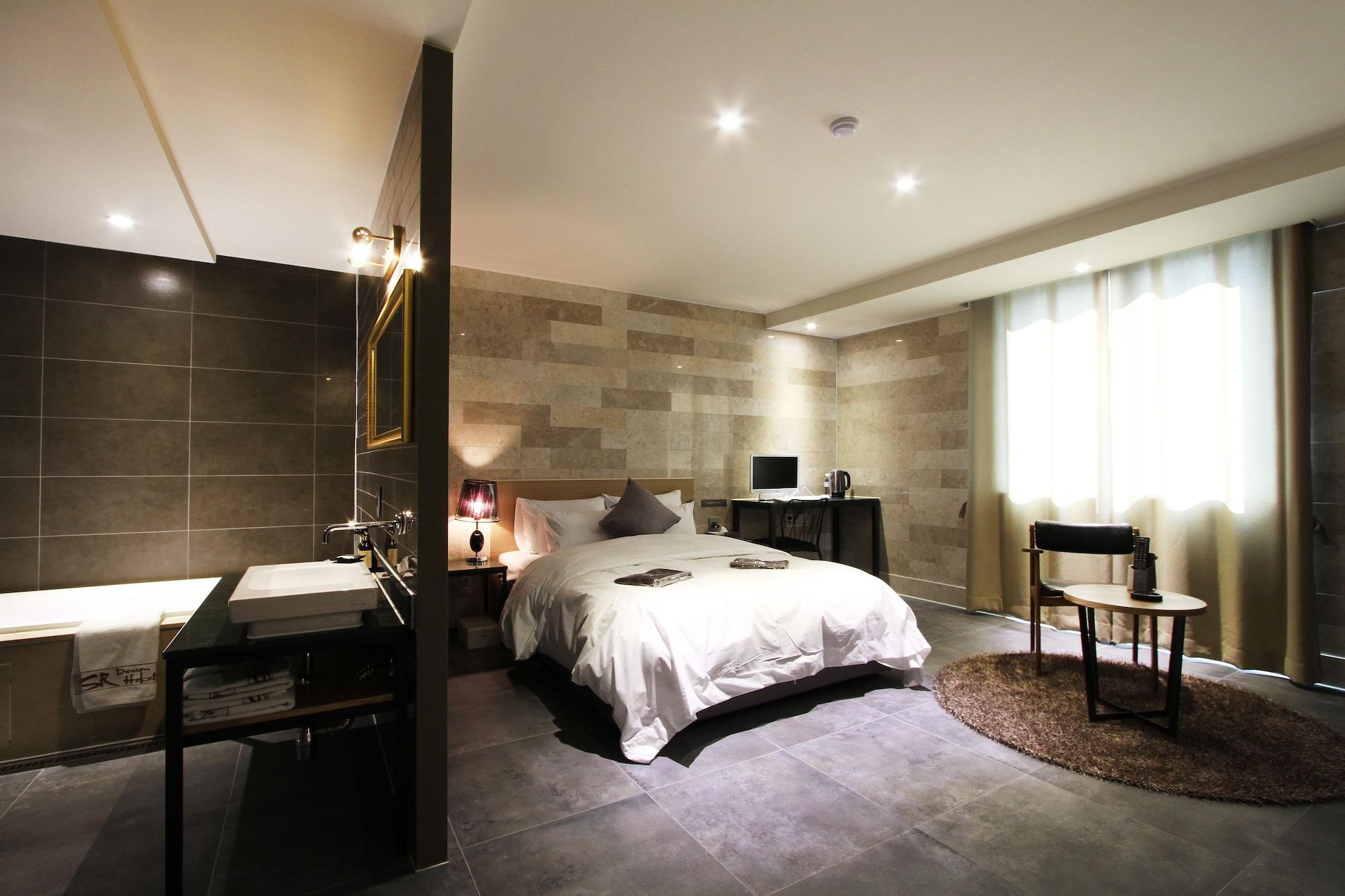 Sr Design Hotel Yongin Ngoại thất bức ảnh